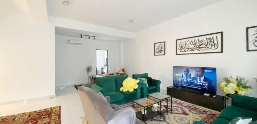 Eco Botanic – 2.5 Storey Superlink House – FOR SALE Eco Botanic – 2.5 Storey Superlink House – FOR SALE