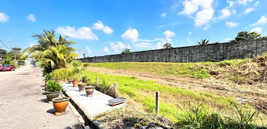 Taman Bukit Jaya @ Ulu Tiram – 1.5 Storey End Lot Terrace House – FOR SALE