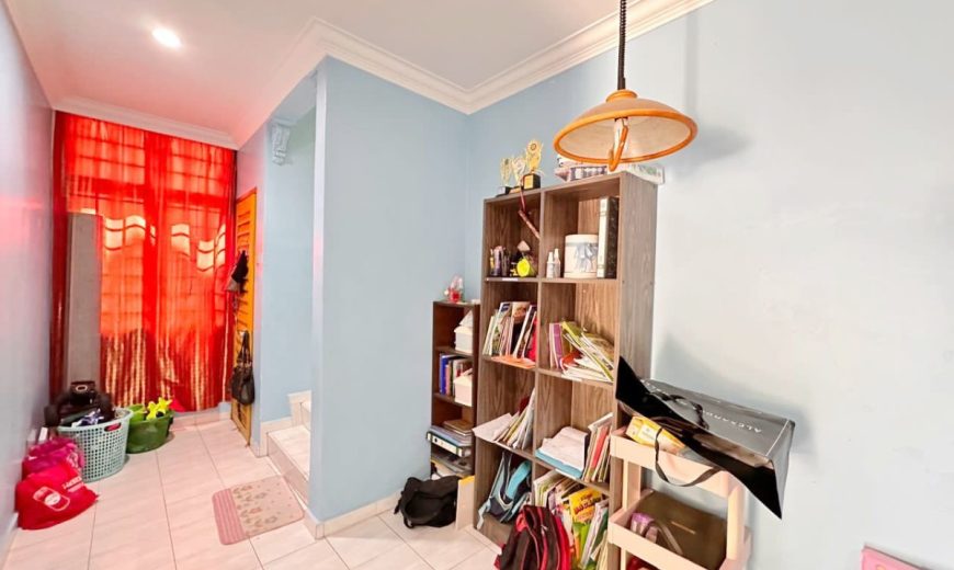 Taman Bukit Jaya @ Ulu Tiram – 1.5 Storey End Lot Terrace House – FOR SALE Taman Bukit Jaya @ Ulu Tiram – 1.5 Storey End Lot Terrace House – FOR SALE