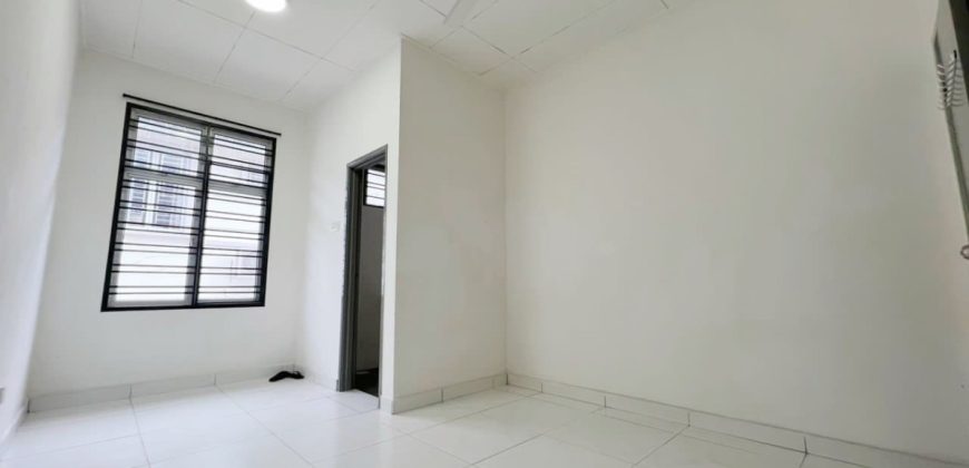 Taman Kempas Indah – 2 Storey Terrace House – FOR SALE Taman Kempas Indah – 2 Storey Terrace House – FOR SALE