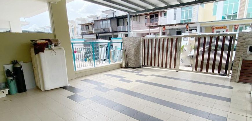 Maya Heights @ Bandar Seri Alam – 2 Storey Corner Terrace House – FOR SALE Maya Heights @ Bandar Seri Alam – 2 Storey Corner Terrace House – FOR SALE