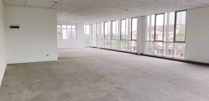 Taman Cahaya Kota Puteri – 3 Storey Corner Shoplot – FOR RENT