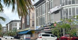 Taman Cahaya Kota Puteri – 3 Storey Corner Shoplot – FOR SALE Taman Cahaya Kota Puteri – 3 Storey Corner Shoplot – FOR SALE