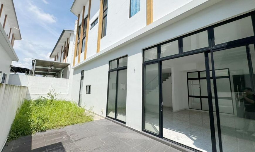 Setia Tropika – 2 Storey Cluster House – FOR SALE Setia Tropika – 2 Storey Cluster House – FOR SALE