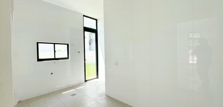 Setia Tropika – 2 Storey Cluster House – FOR SALE Setia Tropika – 2 Storey Cluster House – FOR SALE
