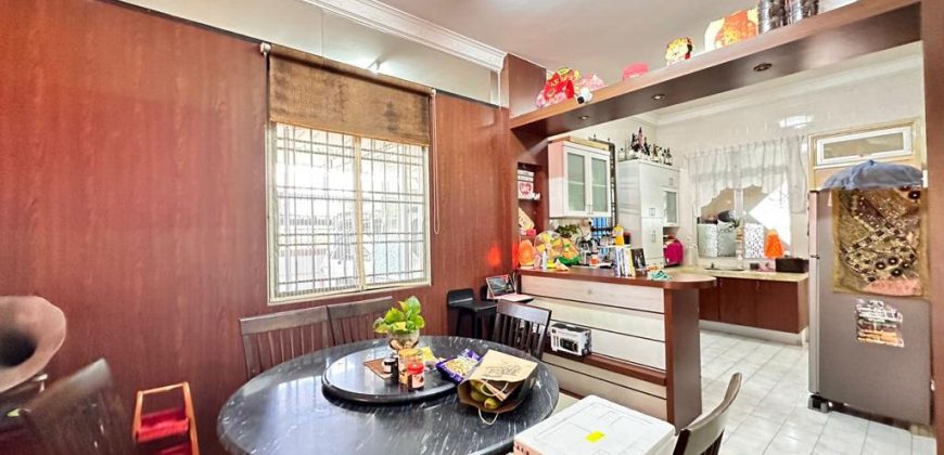 Mount Austin – 2 Storey End Lot Terrace House – FOR SALE Mount Austin – 2 Storey End Lot Terrace House – FOR SALE