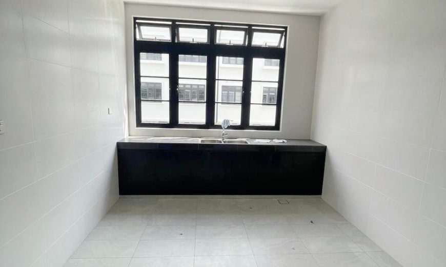 Eco Botanic – 2.5 Storey Superlink House – FOR SALE Eco Botanic – 2.5 Storey Superlink House – FOR SALE