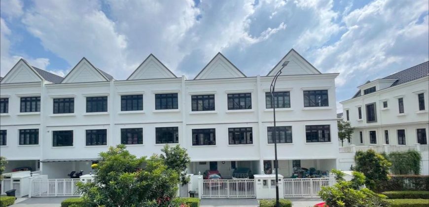 Eco Botanic – 2.5 Storey Superlink House – FOR SALE Eco Botanic – 2.5 Storey Superlink House – FOR SALE