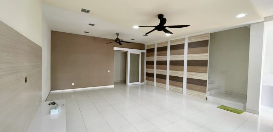 Setia Tropika – 2 Storey Terrace House – FOR SALE Setia Tropika – 2 Storey Terrace House – FOR SALE