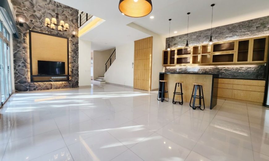 Taman Nusa Duta – 2 Storey Corner Cluster House – FOR SALE Taman Nusa Duta – 2 Storey Corner Cluster House – FOR SALE