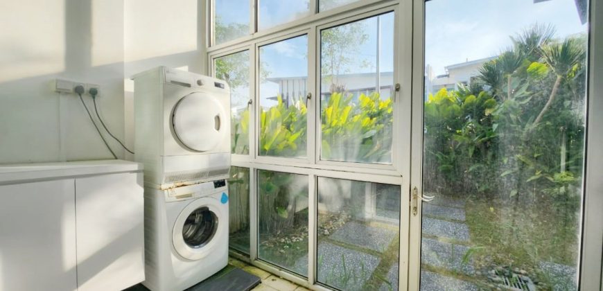 Taman Nusa Duta – 2 Storey Corner Cluster House – FOR SALE Taman Nusa Duta – 2 Storey Corner Cluster House – FOR SALE