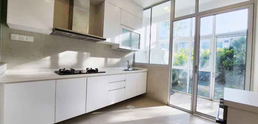 Taman Nusa Duta – 2 Storey Corner Cluster House – FOR SALE Taman Nusa Duta – 2 Storey Corner Cluster House – FOR SALE