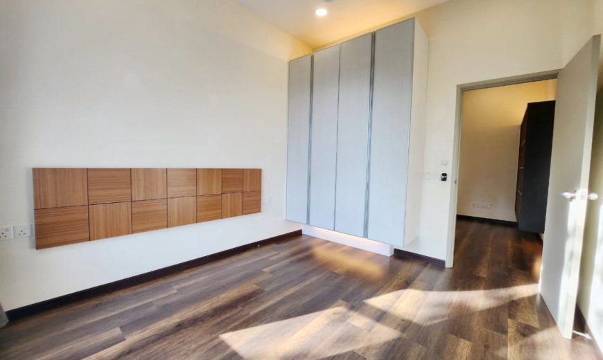 Taman Nusa Duta – 2 Storey Corner Cluster House – FOR SALE Taman Nusa Duta – 2 Storey Corner Cluster House – FOR SALE
