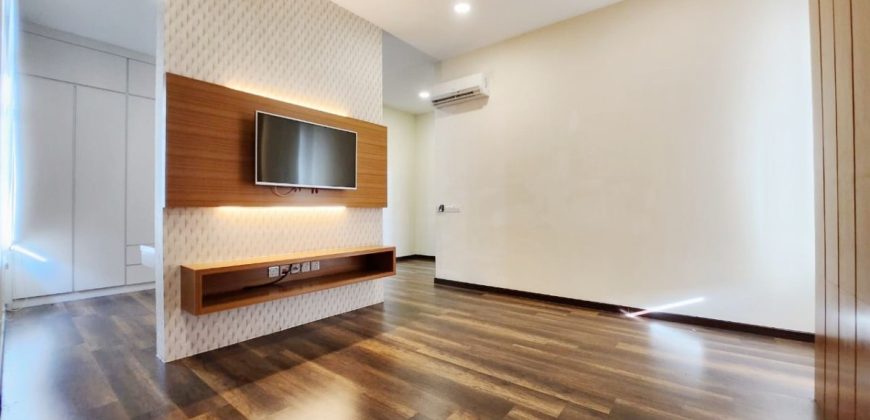 Taman Nusa Duta – 2 Storey Corner Cluster House – FOR SALE Taman Nusa Duta – 2 Storey Corner Cluster House – FOR SALE