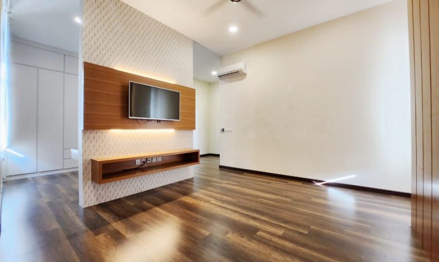 Taman Nusa Duta – 2 Storey Corner Cluster House – FOR SALE Taman Nusa Duta – 2 Storey Corner Cluster House – FOR SALE