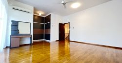 Taman Molek – 2 Storey Superlink House – FOR SALE Taman Molek – 2 Storey Superlink House – FOR SALE