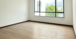 Horizon Hills – 2 Storey Bungalow House – FOR SALE