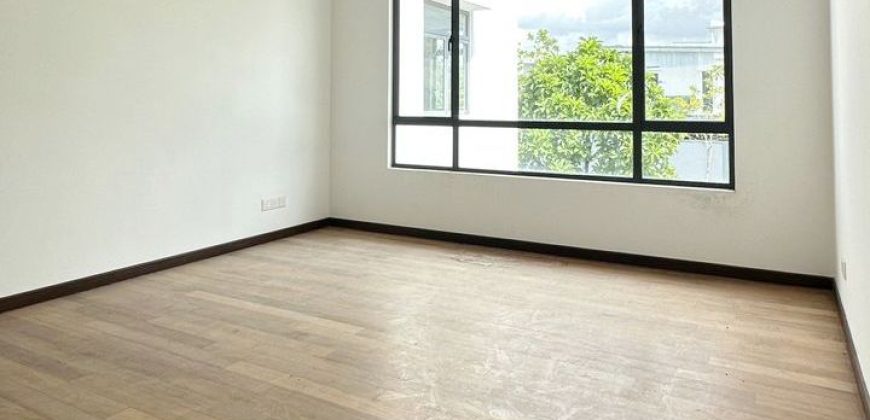 Horizon Hills – 2 Storey Bungalow House – FOR SALE