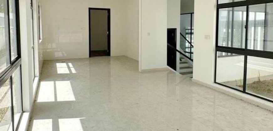 Horizon Hills – 2 Storey Bungalow House – FOR SALE