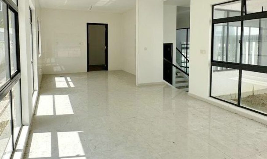 Horizon Hills – 2 Storey Bungalow House – FOR SALE Horizon Hills – 2 Storey Bungalow House – FOR SALE