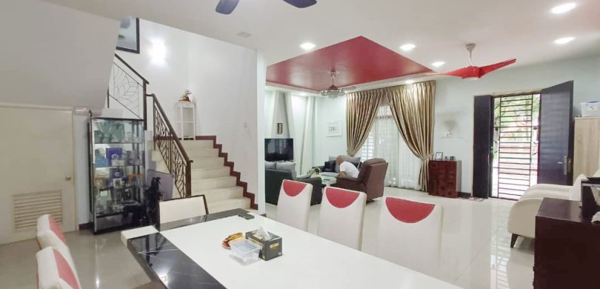 Taman Kempas Utama – 2 Storey Semi Detached House – FOR SALE Taman Kempas Utama – 2 Storey Semi Detached House – FOR SALE