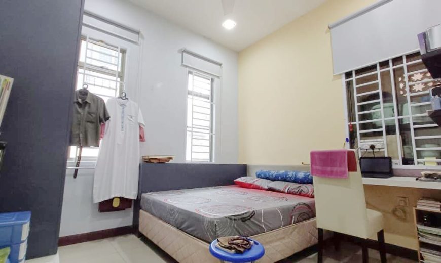Taman Kempas Utama – 2 Storey Semi Detached House – FOR SALE Taman Kempas Utama – 2 Storey Semi Detached House – FOR SALE