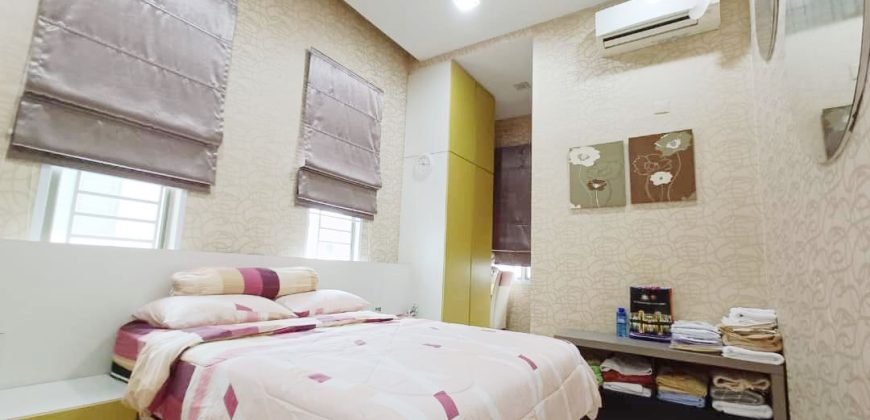 Taman Kempas Utama – 2 Storey Semi Detached House – FOR SALE Taman Kempas Utama – 2 Storey Semi Detached House – FOR SALE