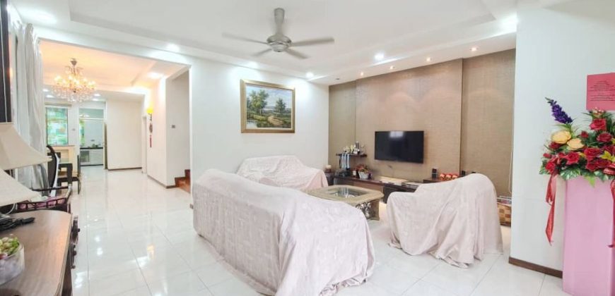 Impian Emas – 2.5 Storey End Lot Terrace House – FOR SALE Impian Emas – 2.5 Storey End Lot Terrace House – FOR SALE