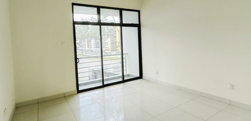 Taman Bayu Puteri – 2 Storey Semi Detached House – FOR SALE Taman Bayu Puteri – 2 Storey Semi Detached House – FOR SALE