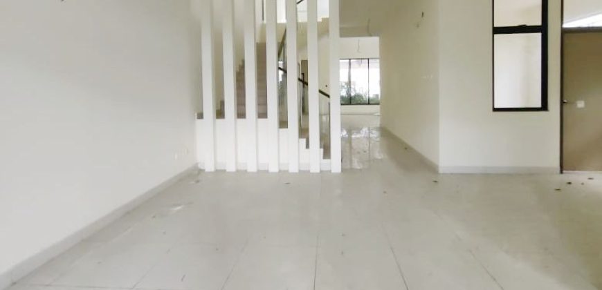 Taman Bayu Puteri – 2 Storey Semi Detached House – FOR SALE Taman Bayu Puteri – 2 Storey Semi Detached House – FOR SALE