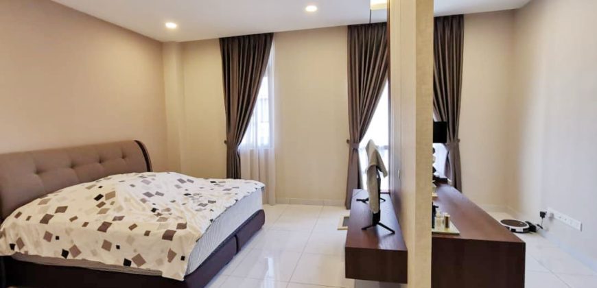 Eco Botanic – 2.5 Storey Superlink House – FOR SALE Eco Botanic – 2.5 Storey Superlink House – FOR SALE