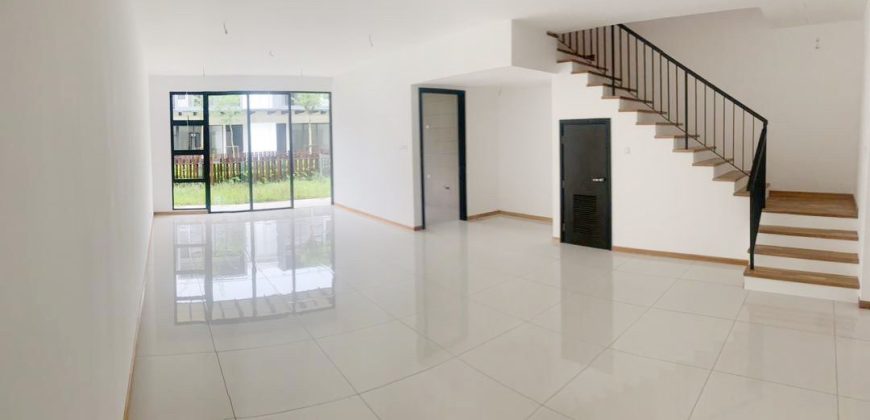 Senibong Cove – 2 Storey Terrace House – FOR SALE Senibong Cove – 2 Storey Terrace House – FOR SALE