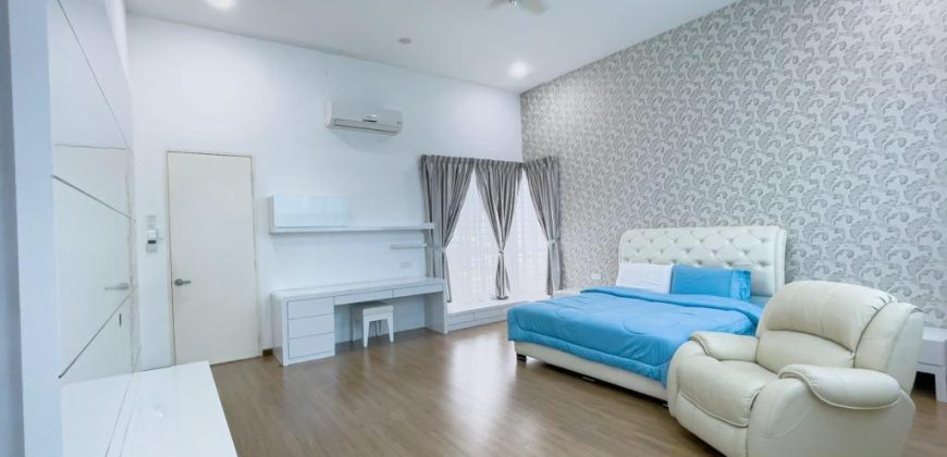 Taman Desa Tebrau – 3 Storey Bungalow House – FOR SALE Taman Desa Tebrau – 3 Storey Bungalow House – FOR SALE