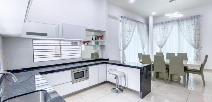 Taman Desa Tebrau – 3 Storey Bungalow House – FOR SALE Taman Desa Tebrau – 3 Storey Bungalow House – FOR SALE