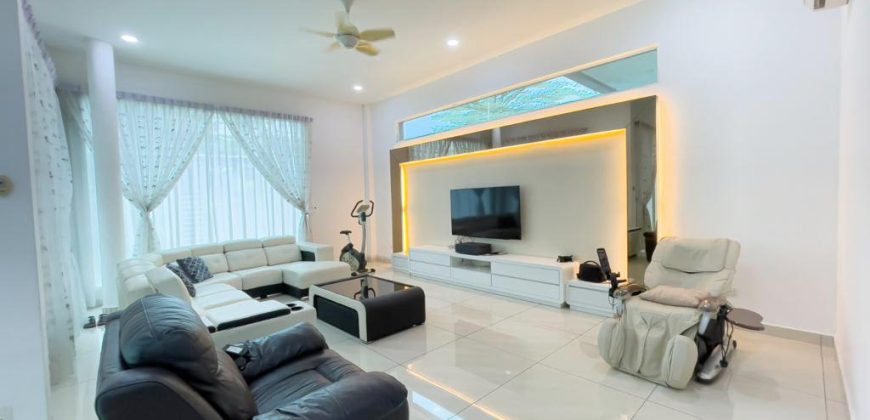 Taman Desa Tebrau – 3 Storey Bungalow House – FOR SALE Taman Desa Tebrau – 3 Storey Bungalow House – FOR SALE