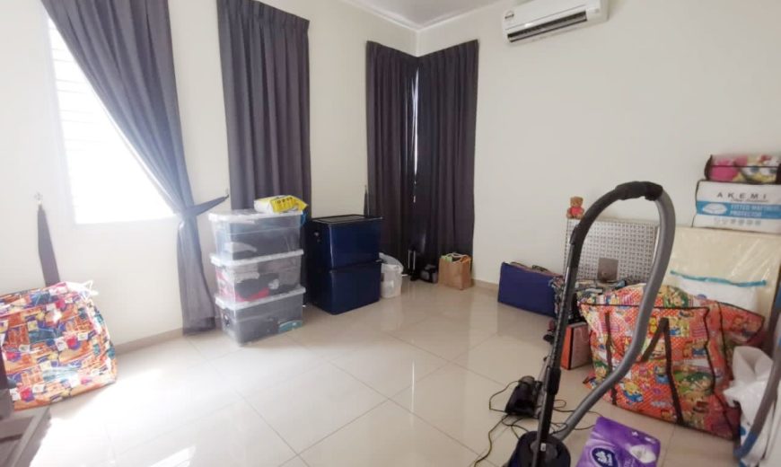 Taman Kempas Utama – 2 Storey Semi Detached House – FOR SALE Taman Kempas Utama – 2 Storey Semi Detached House – FOR SALE