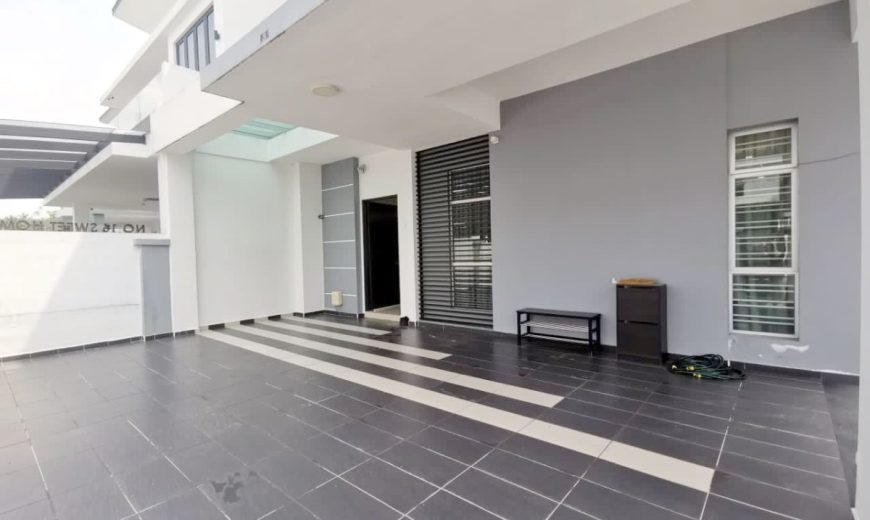 Taman Kempas Utama – 2 Storey Semi Detached House – FOR SALE Taman Kempas Utama – 2 Storey Semi Detached House – FOR SALE