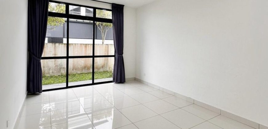 Eco Summer – 2 Storey End Lot Terrace House – FOR SALE Eco Summer – 2 Storey End Lot Terrace House – FOR SALE