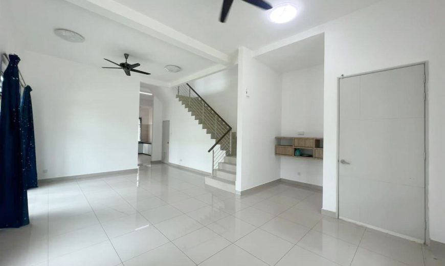 Mount Austin – 2 Storey Corner Terrace House – FOR SALE Mount Austin – 2 Storey Corner Terrace House – FOR SALE