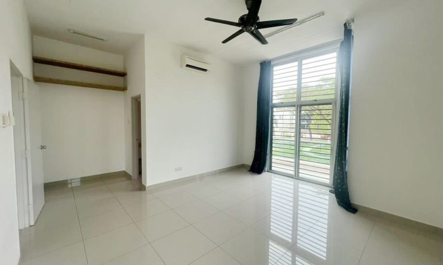 Mount Austin – 2 Storey Corner Terrace House – FOR SALE Mount Austin – 2 Storey Corner Terrace House – FOR SALE