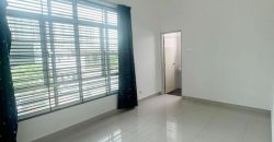 Mount Austin – 2 Storey Corner Terrace House – FOR SALE Mount Austin – 2 Storey Corner Terrace House – FOR SALE