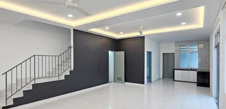 Taman Pulai Mutiara – 2 Storey Cluster House – FOR SALE Taman Pulai Mutiara – 2 Storey Cluster House – FOR SALE