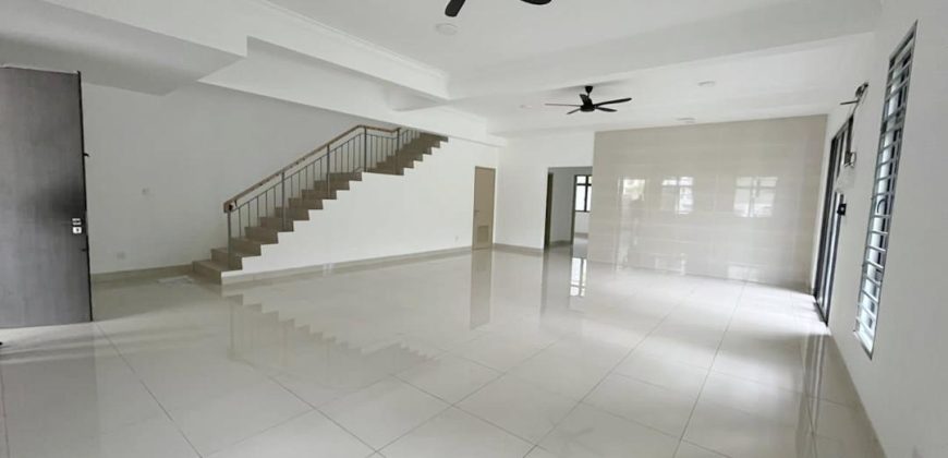 Glenmarie @ Mount Austin – 2 Storey Corner Semi Detached House – FOR SALE Glenmarie @ Mount Austin – 2 Storey Corner Semi Detached House – FOR SALE