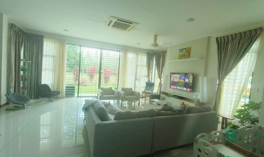 Senibong Cove – 2.5 Storey Semi Detached House – FOR SALE Senibong Cove – 2.5 Storey Semi Detached House – FOR SALE