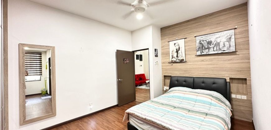 Taman Kempas Utama – 2 Storey Semi Detached House – FOR SALE Taman Kempas Utama – 2 Storey Semi Detached House – FOR SALE