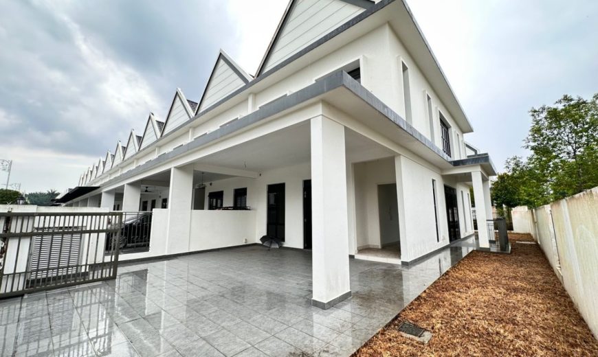 Eco Summer – 2 Storey End Lot Terrace House – FOR SALE Eco Summer – 2 Storey End Lot Terrace House – FOR SALE