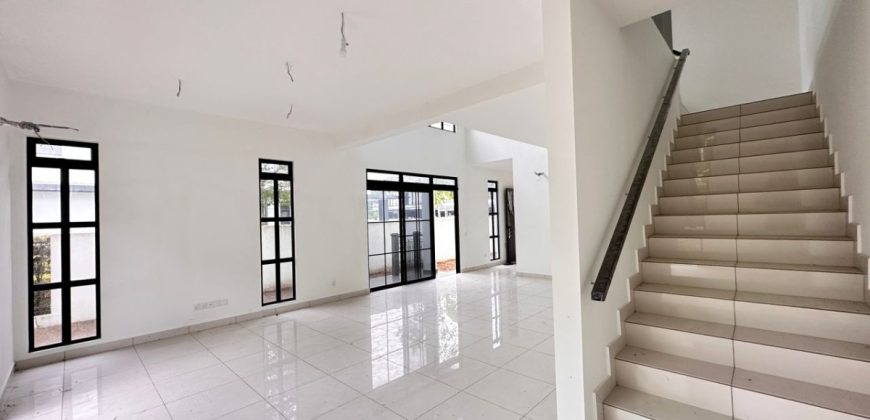 Eco Summer – 2 Storey End Lot Terrace House – FOR SALE Eco Summer – 2 Storey End Lot Terrace House – FOR SALE