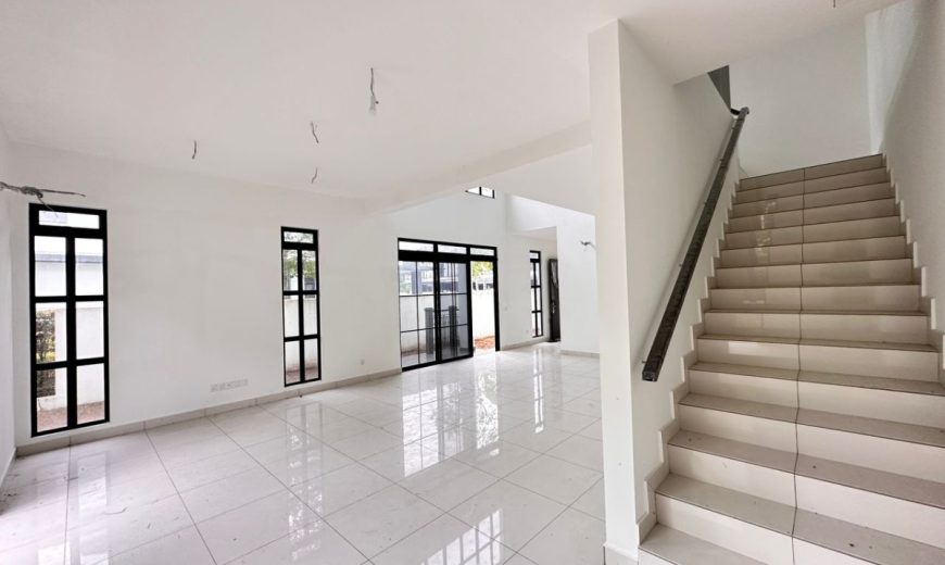 Eco Summer – 2 Storey End Lot Terrace House – FOR SALE Eco Summer – 2 Storey End Lot Terrace House – FOR SALE