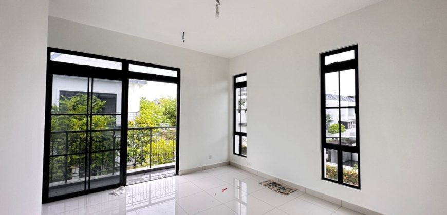 Eco Summer – 2 Storey End Lot Terrace House – FOR SALE Eco Summer – 2 Storey End Lot Terrace House – FOR SALE