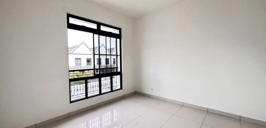 Eco Summer – 2 Storey End Lot Terrace House – FOR SALE Eco Summer – 2 Storey End Lot Terrace House – FOR SALE